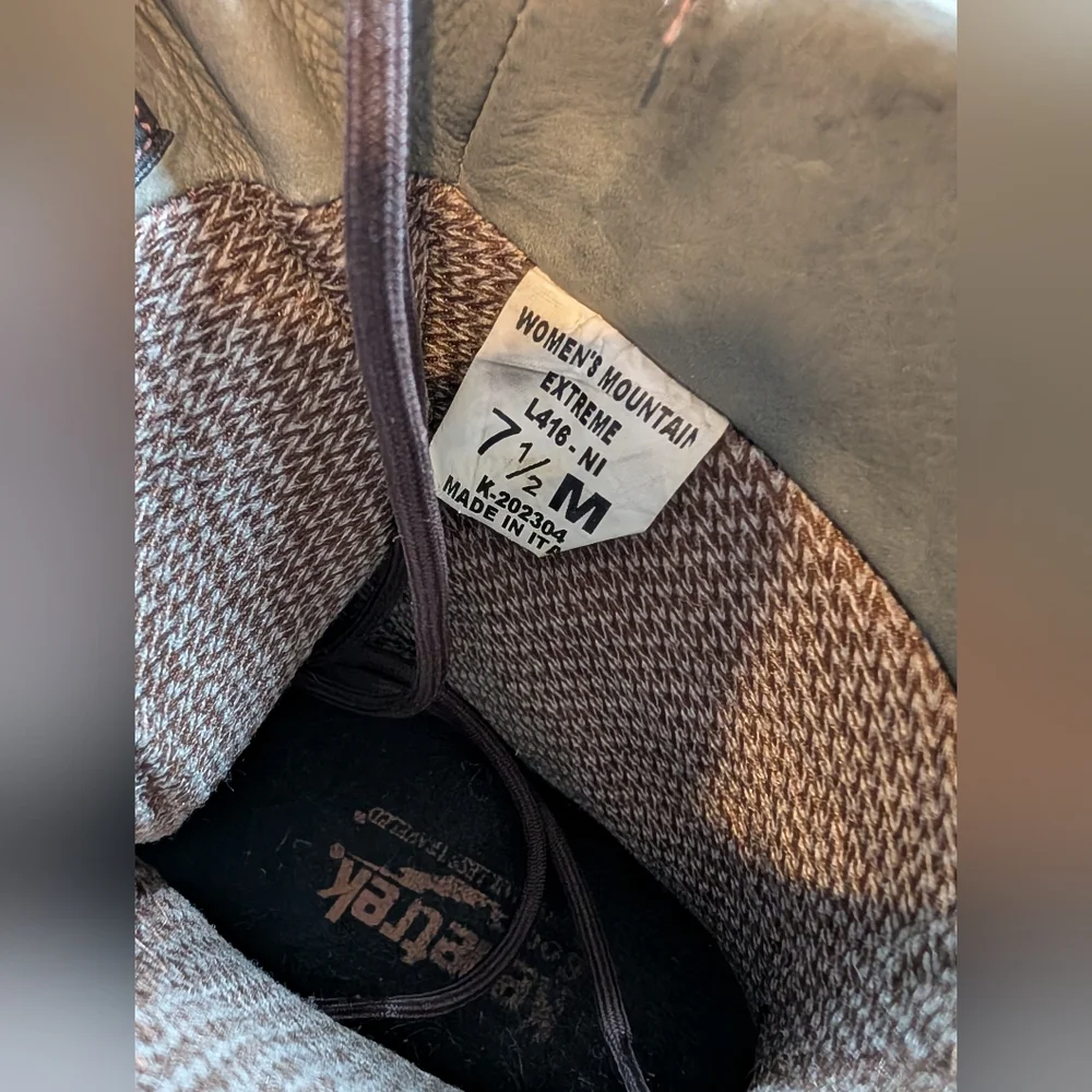 Women's Kenetrek Mountain Extreme Leather Hiking Boots - Nİ Lace-Up - Picture 5 of 6